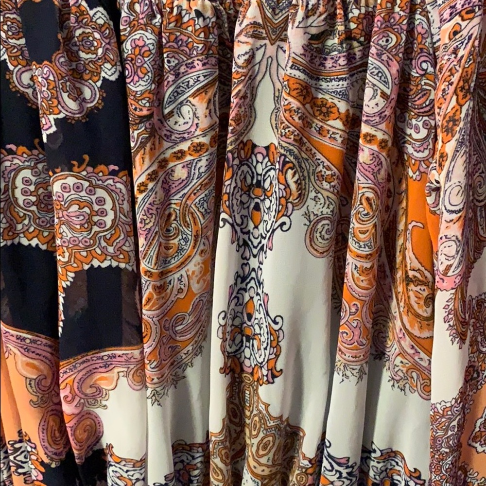 I am selling a long of the shoulder dress - Picture 3 of 4
